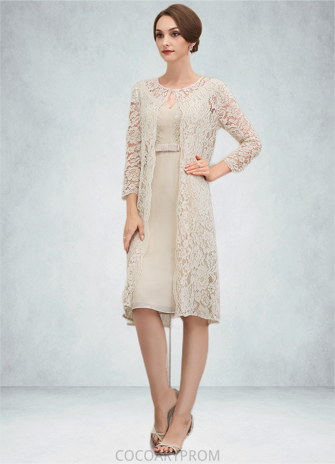 Rosa Sheath/Column V-neck Knee-Length Chiffon Lace Mother of the Bride Dress With Bow(s) DA8126P0014924