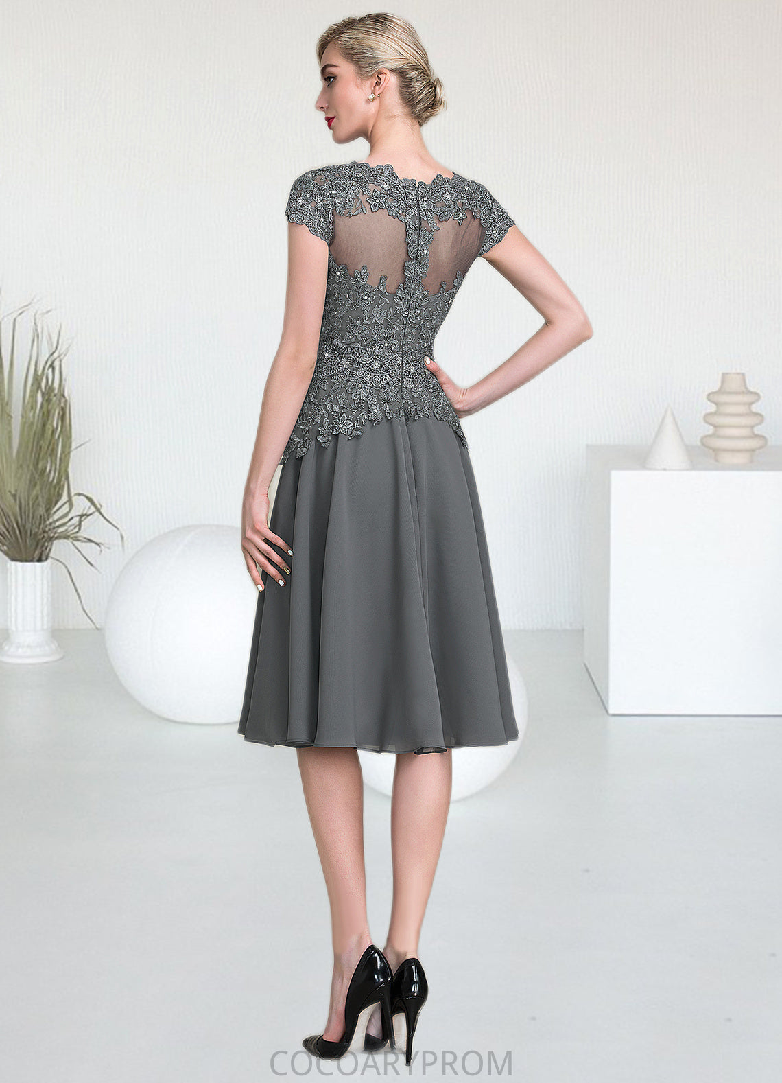 Clara A-Line V-neck Knee-Length Mother of the Bride Dress With Beading DA8126P0014965