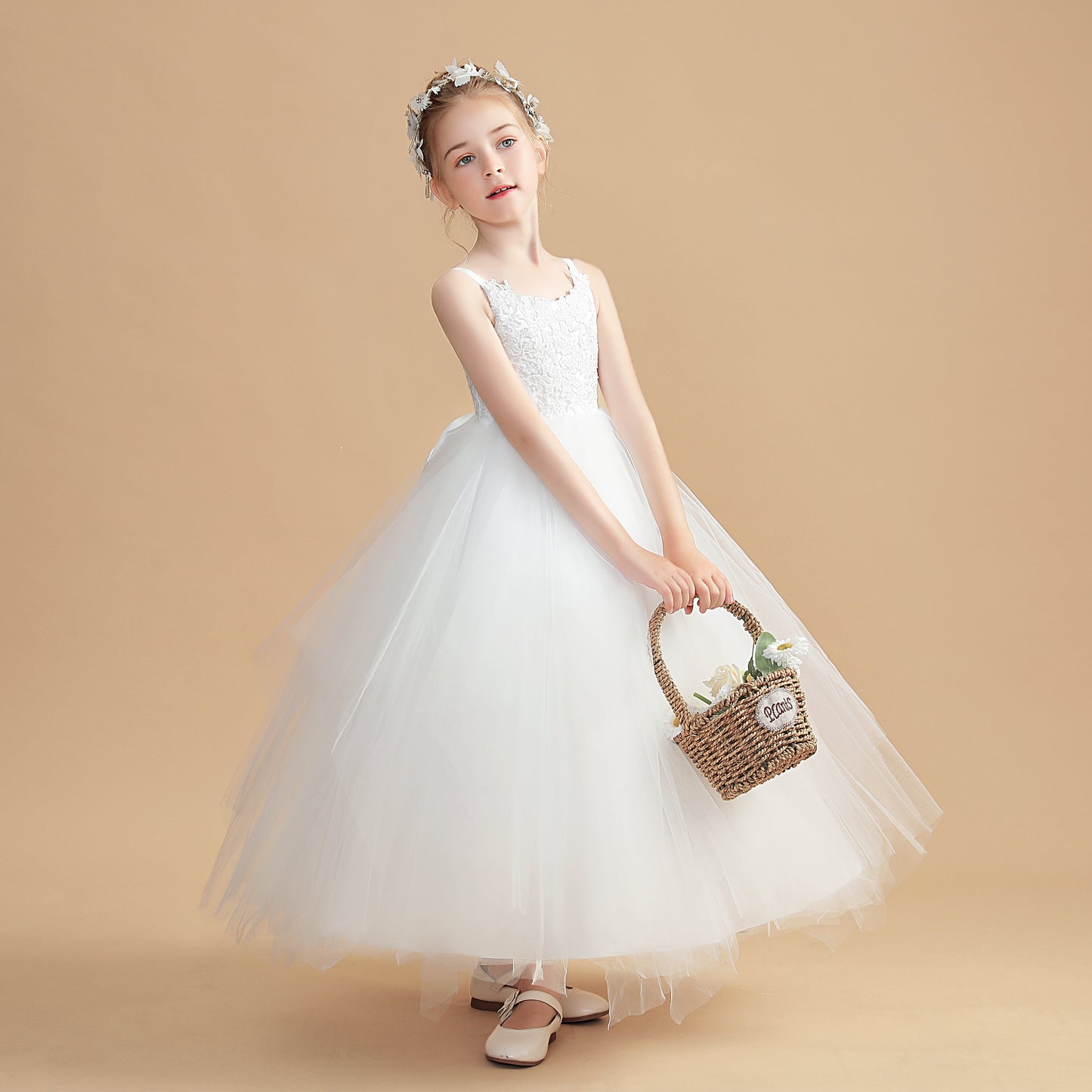 Ivory Straps Round Neck Flower Girl Dresses With Lace Appliques