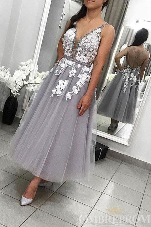 V Neck Sleeveless A Line Prom Dresses with Appliques