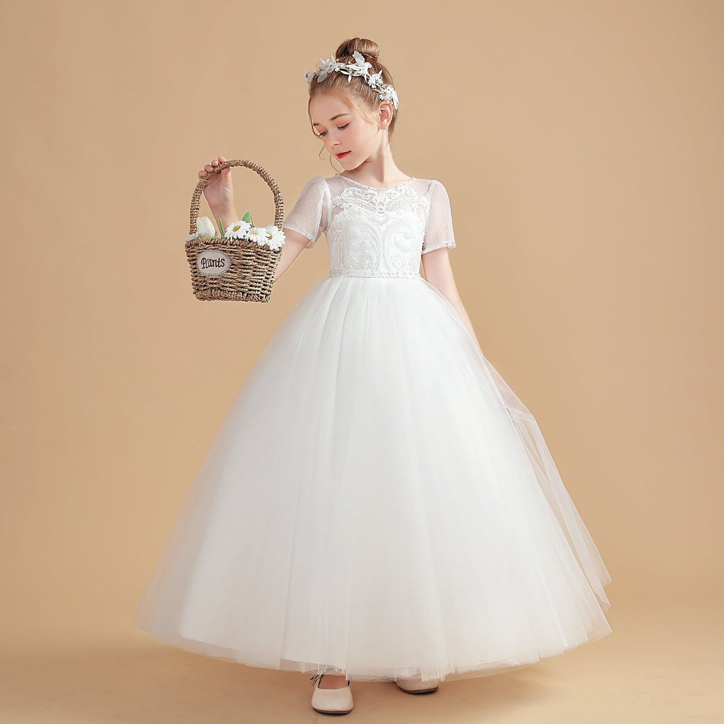 Short Sleeves Ivory Tulle Flower Girl Dresses With Lace Appliques