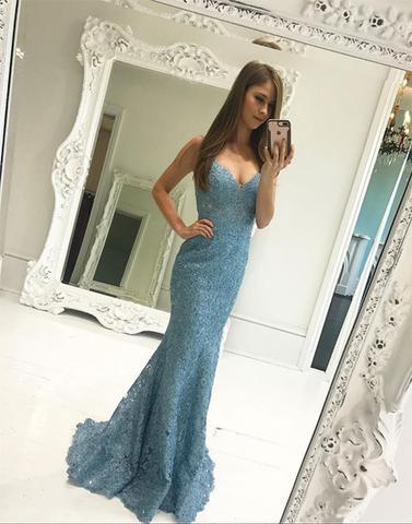 Gorgeous Trumpet V Neck Sleeveless Lace Appliques Prom Dresses