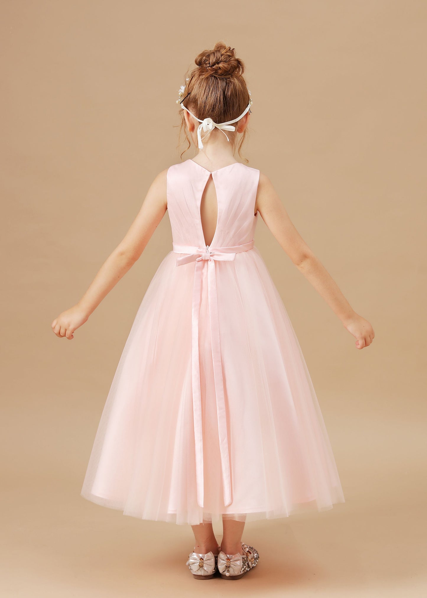 Sleeveless Applique Tulle Crepe Satin Flower Girl Dresses With Bowknot