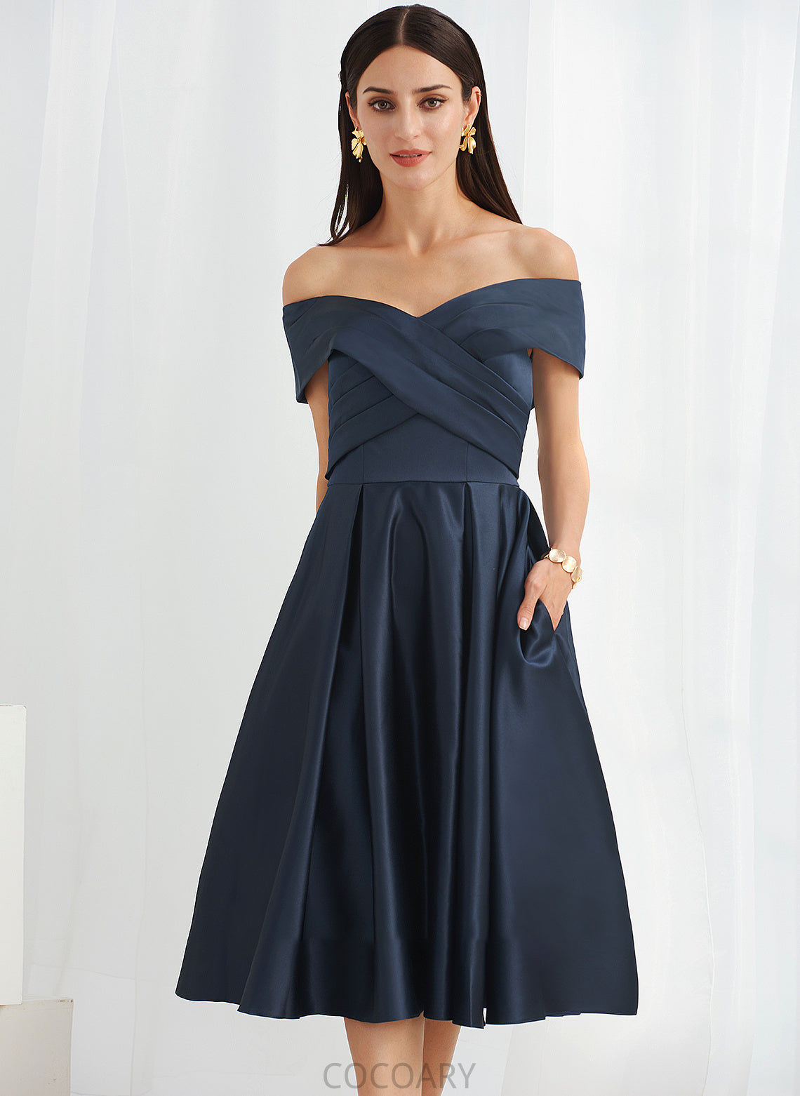 Fabric Silhouette Off-the-Shoulder Embellishment Length A-Line Knee-Length Pockets Neckline Avery Sleeveless Floor Length Bridesmaid Dresses