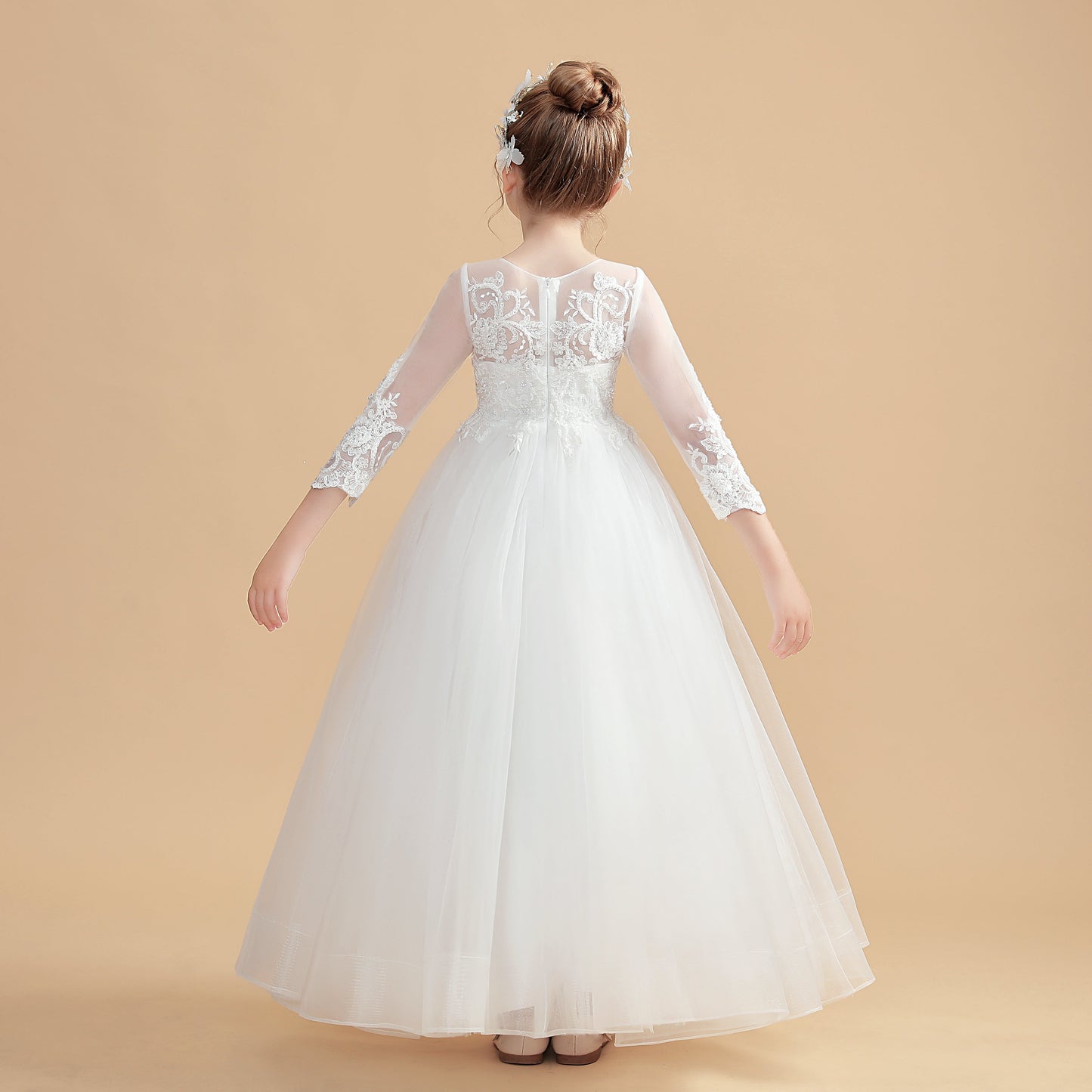 Elegant Long Sleeves Ivory Tulle Flower Girl Dresses With Lace