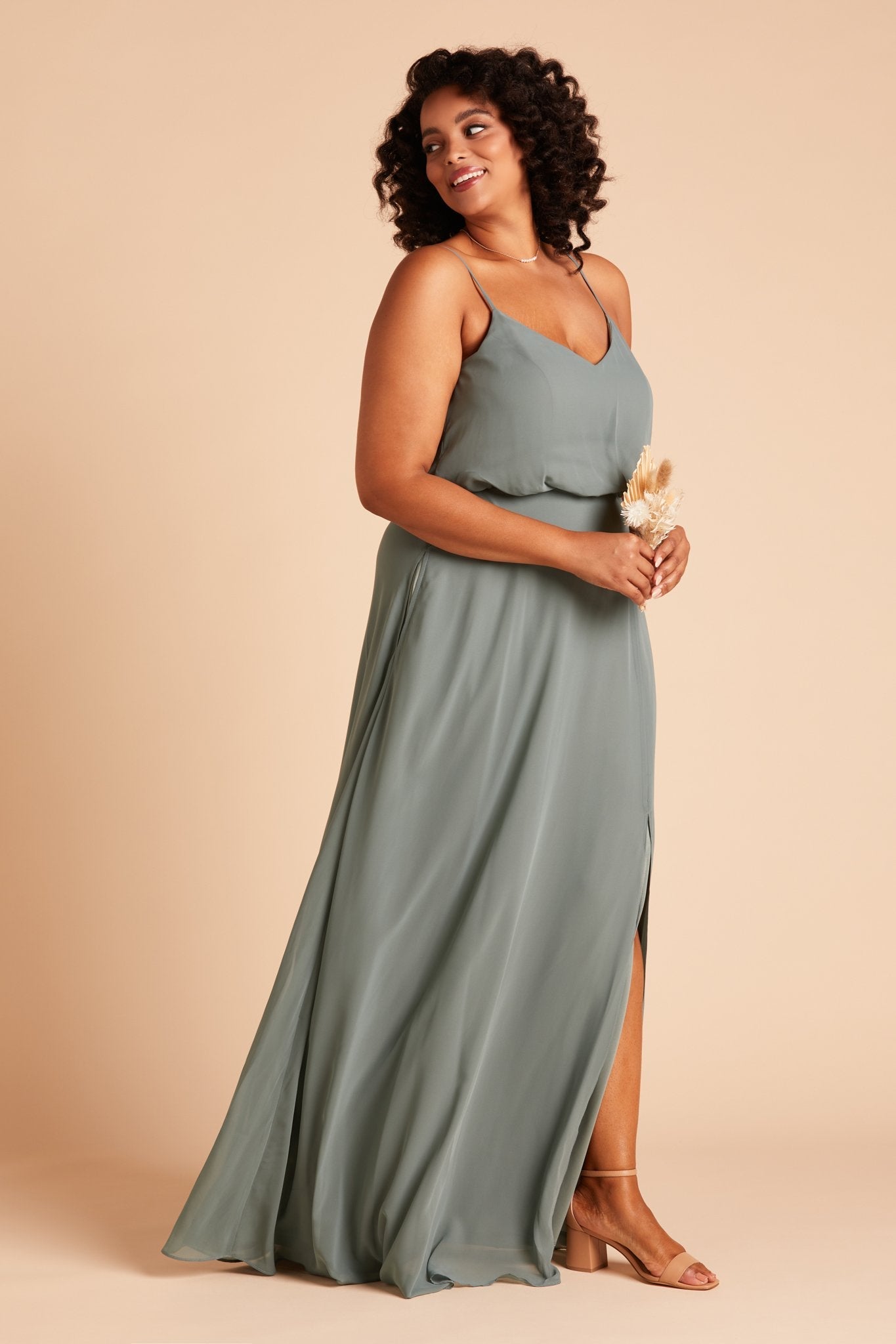 Gwennie Dress Curve Carmen