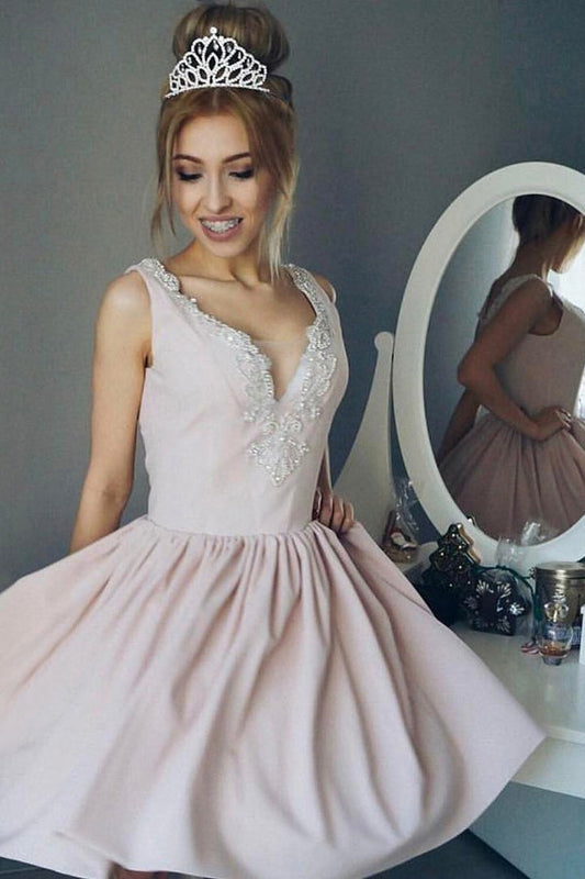 Deep V Neck Sleeveless Beading Short Homecoming Dresses