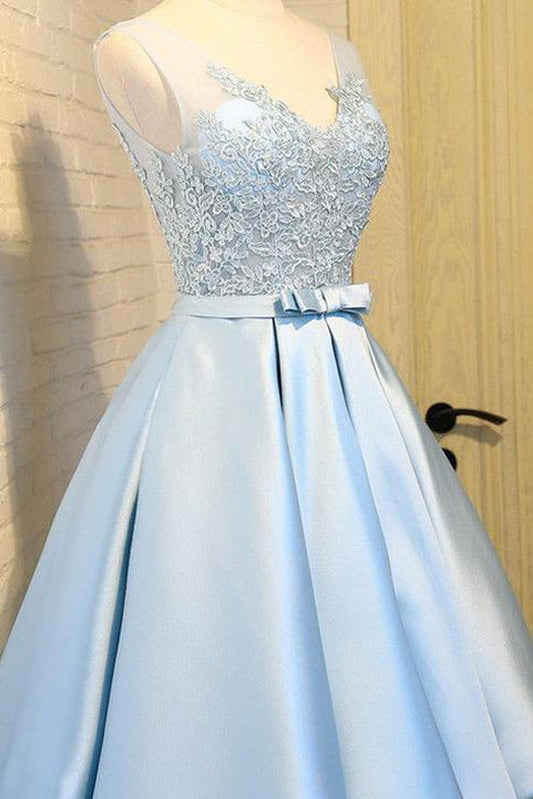 Blue A Line Princess V Neck Backless Appliques Homecoming Dresses