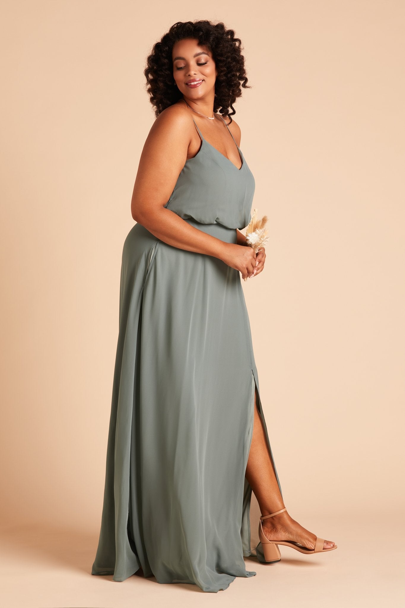 Gwennie Dress Curve Carmen